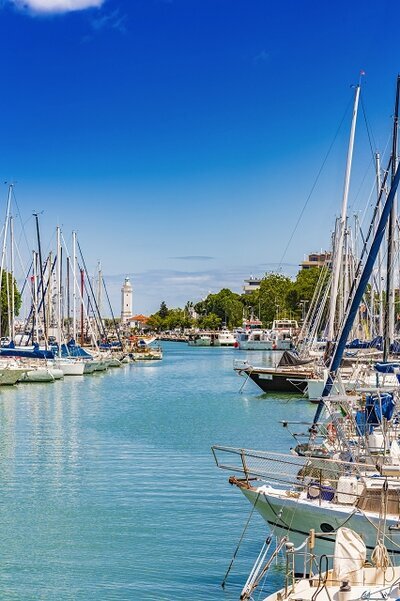 Hafen von Rimini in der Emilia-Romagna, Italien